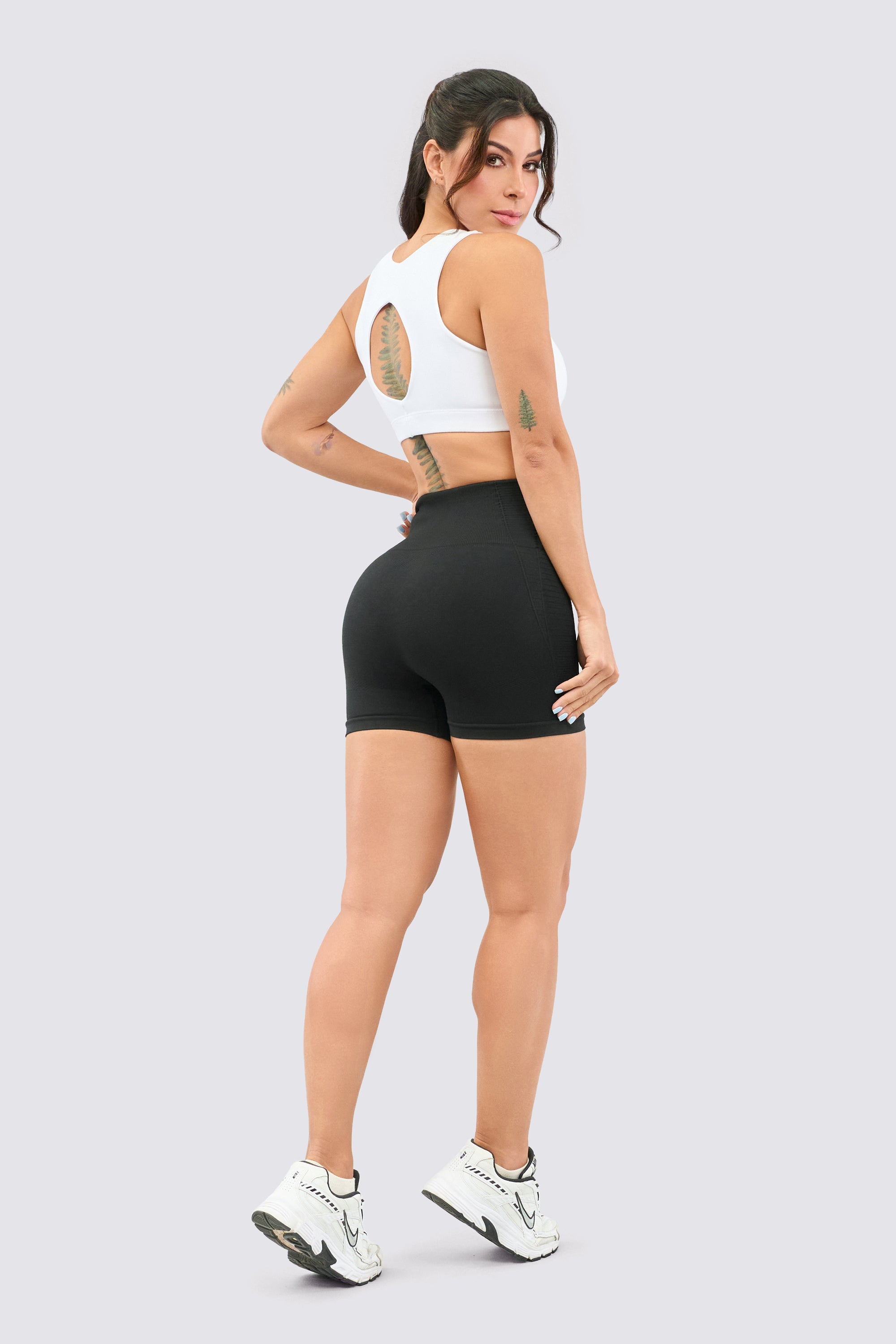 CGW Precision Contour Seamless Short