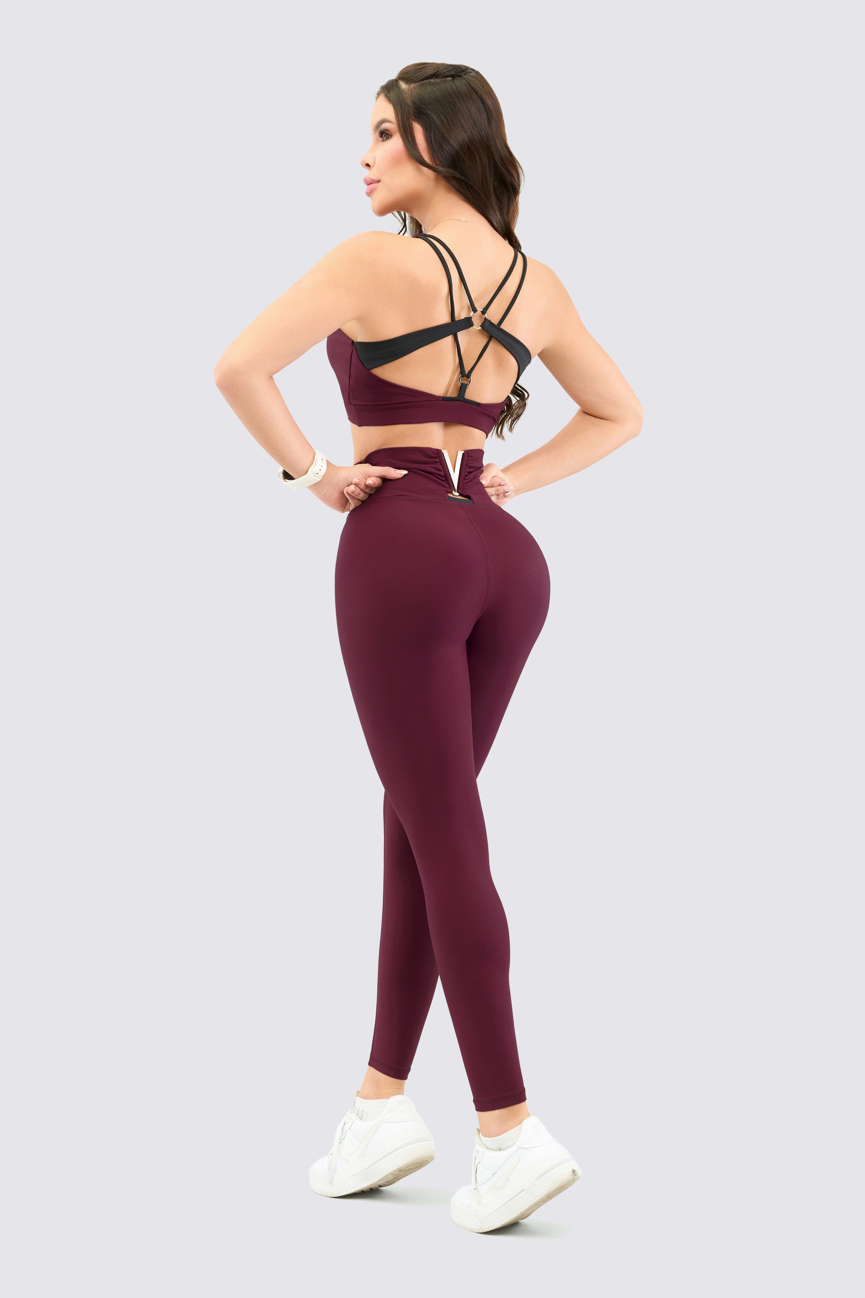 CGW Sculpt V- Sports Bra - Medium Support