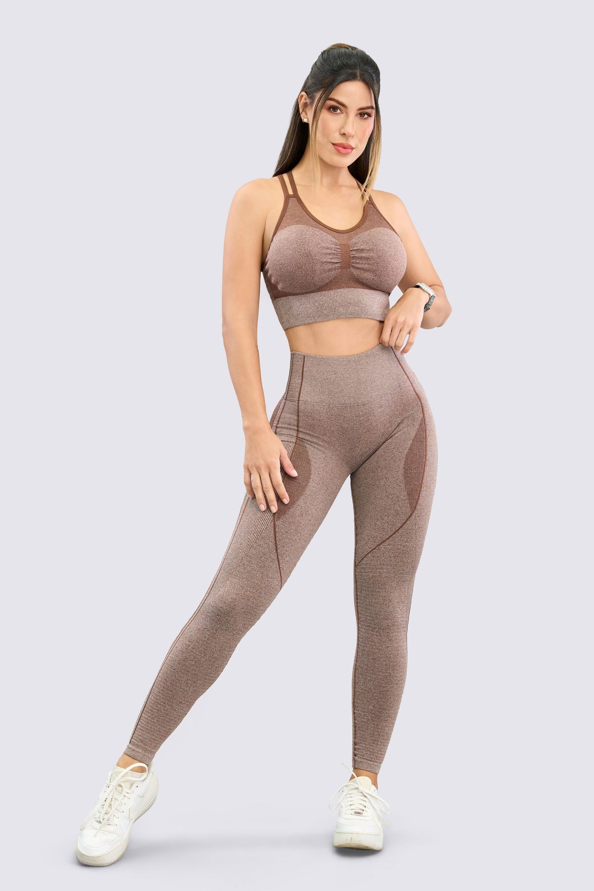 Top de Alto Soporte Mocca