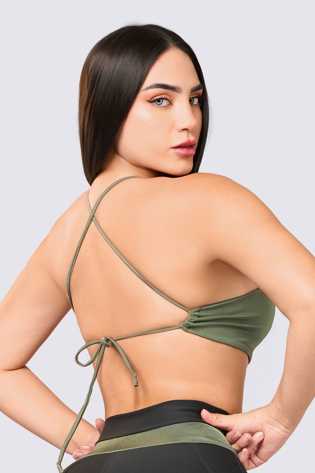 Top Verde Cut Out Frontal