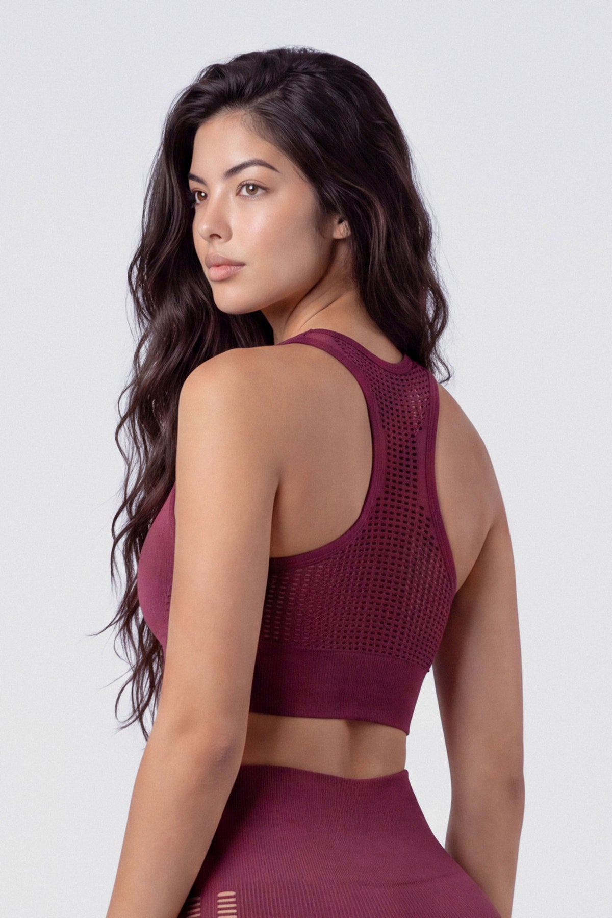 Top Mujer Vinotinto con Perforaciones