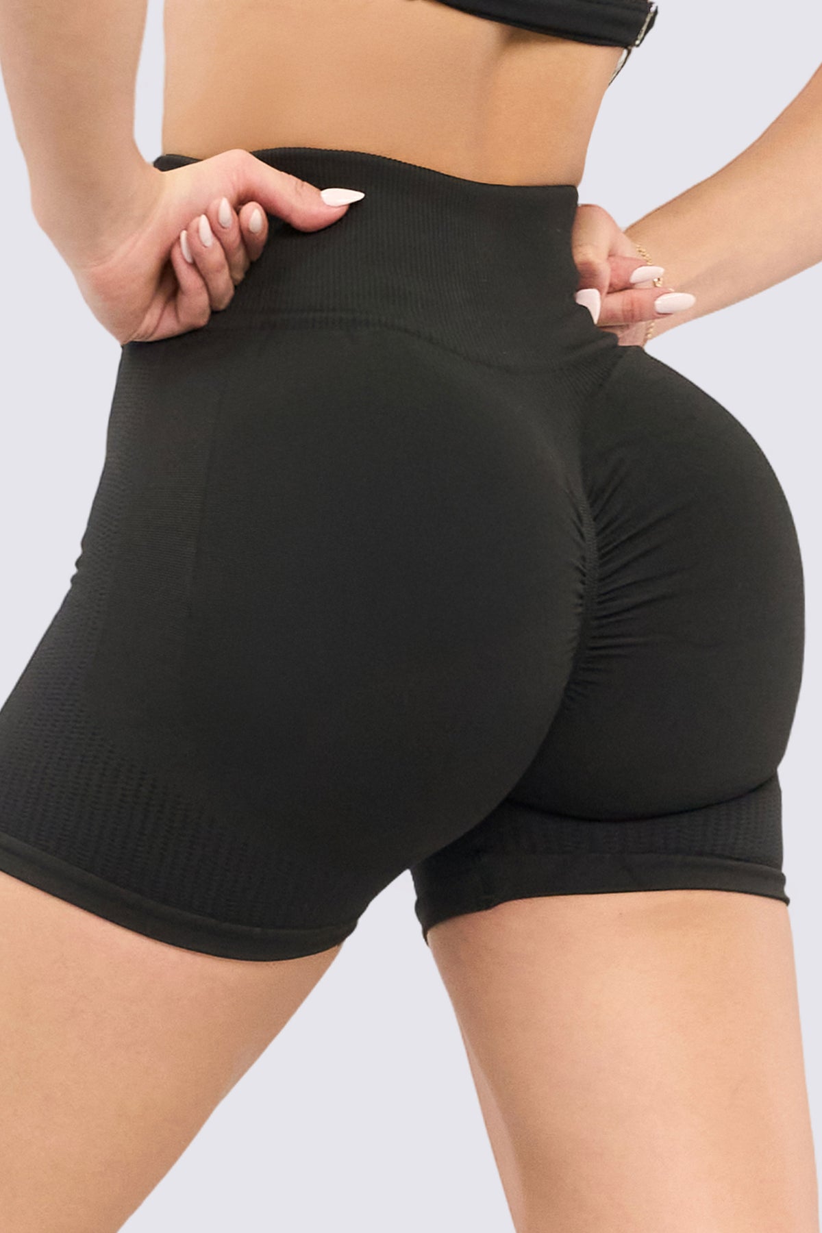 Short Mujer Esencial Push Up Negro