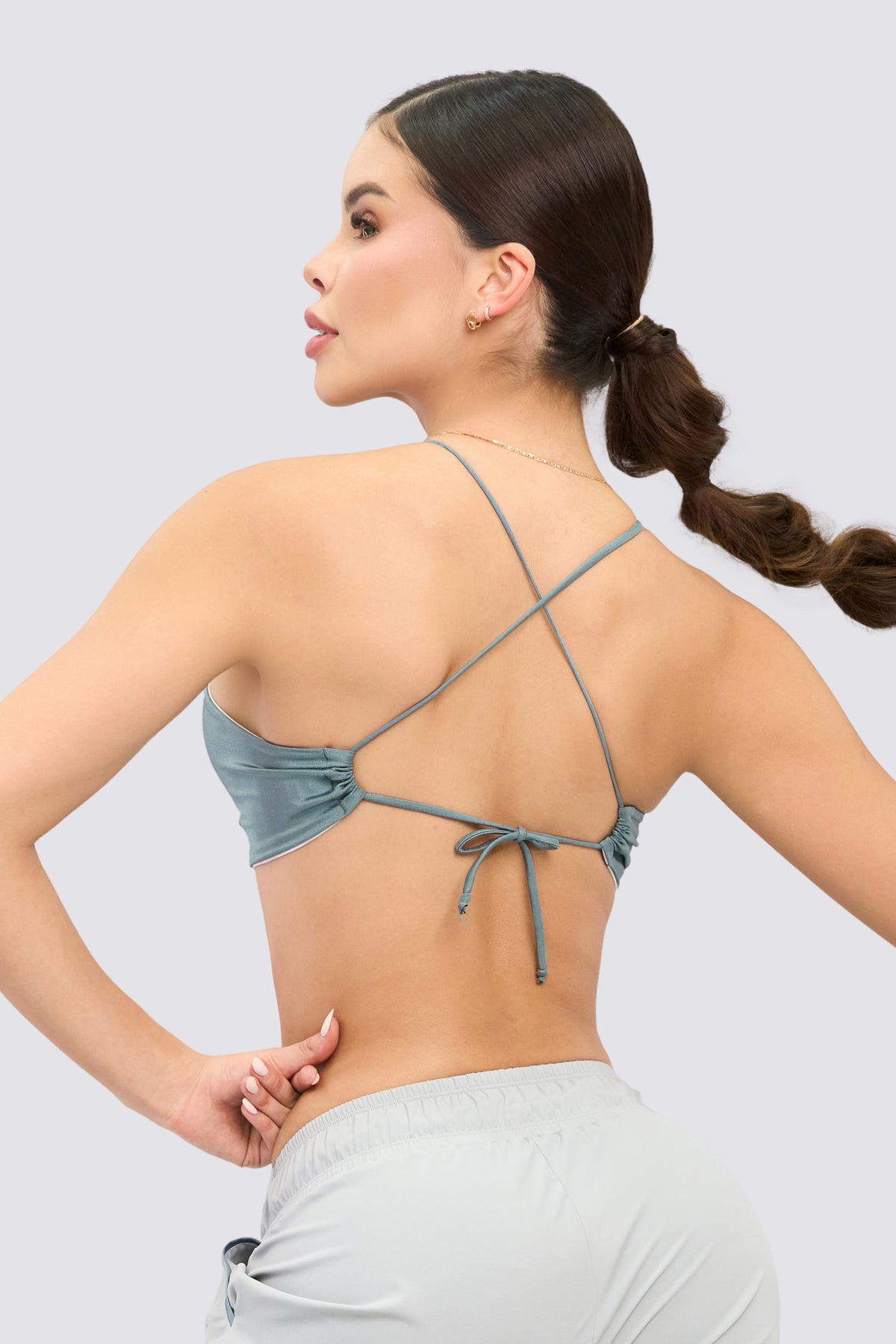 Top Gris Cut Out Frontal
