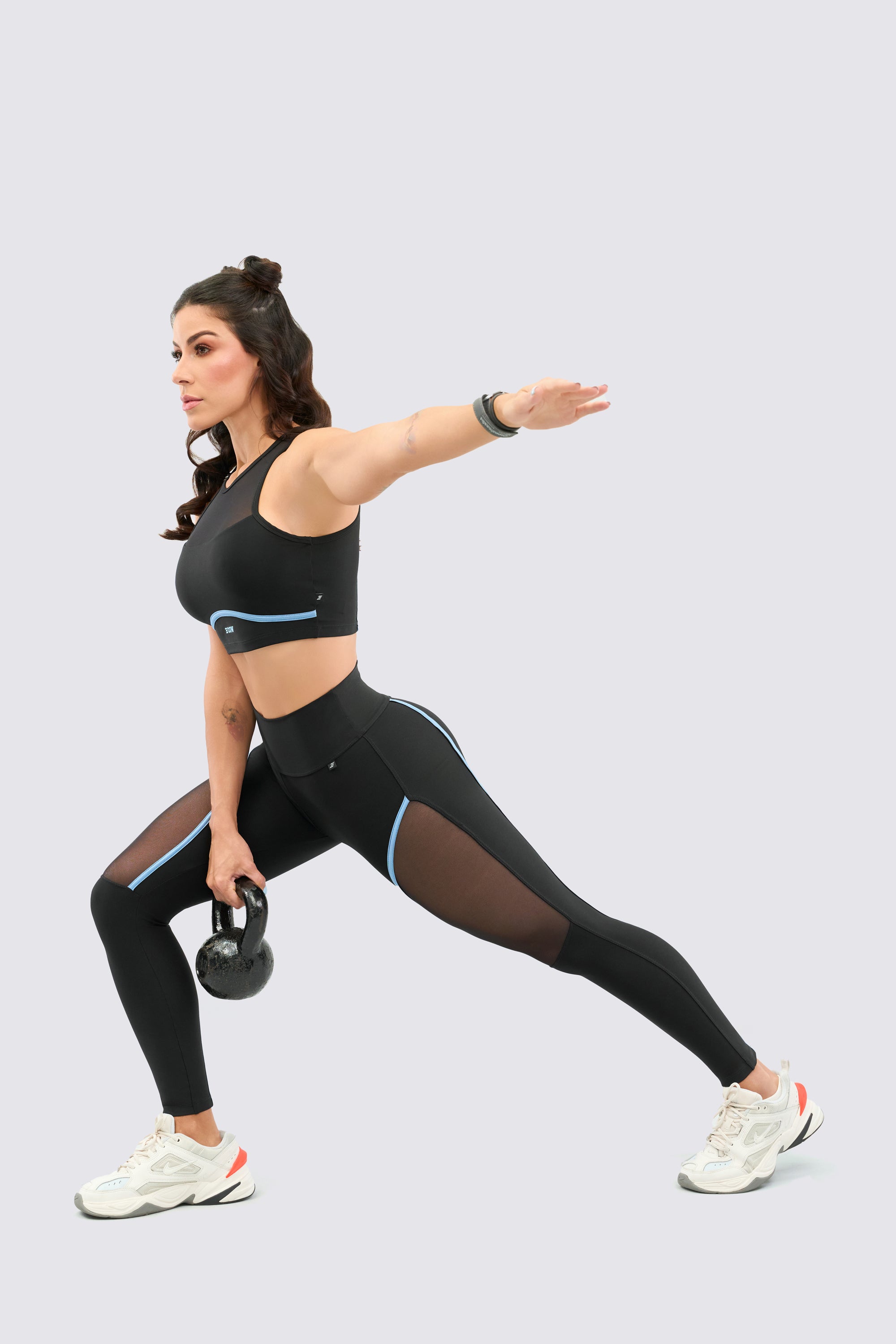 CGW Lifting Crop Top – Aqua Edition