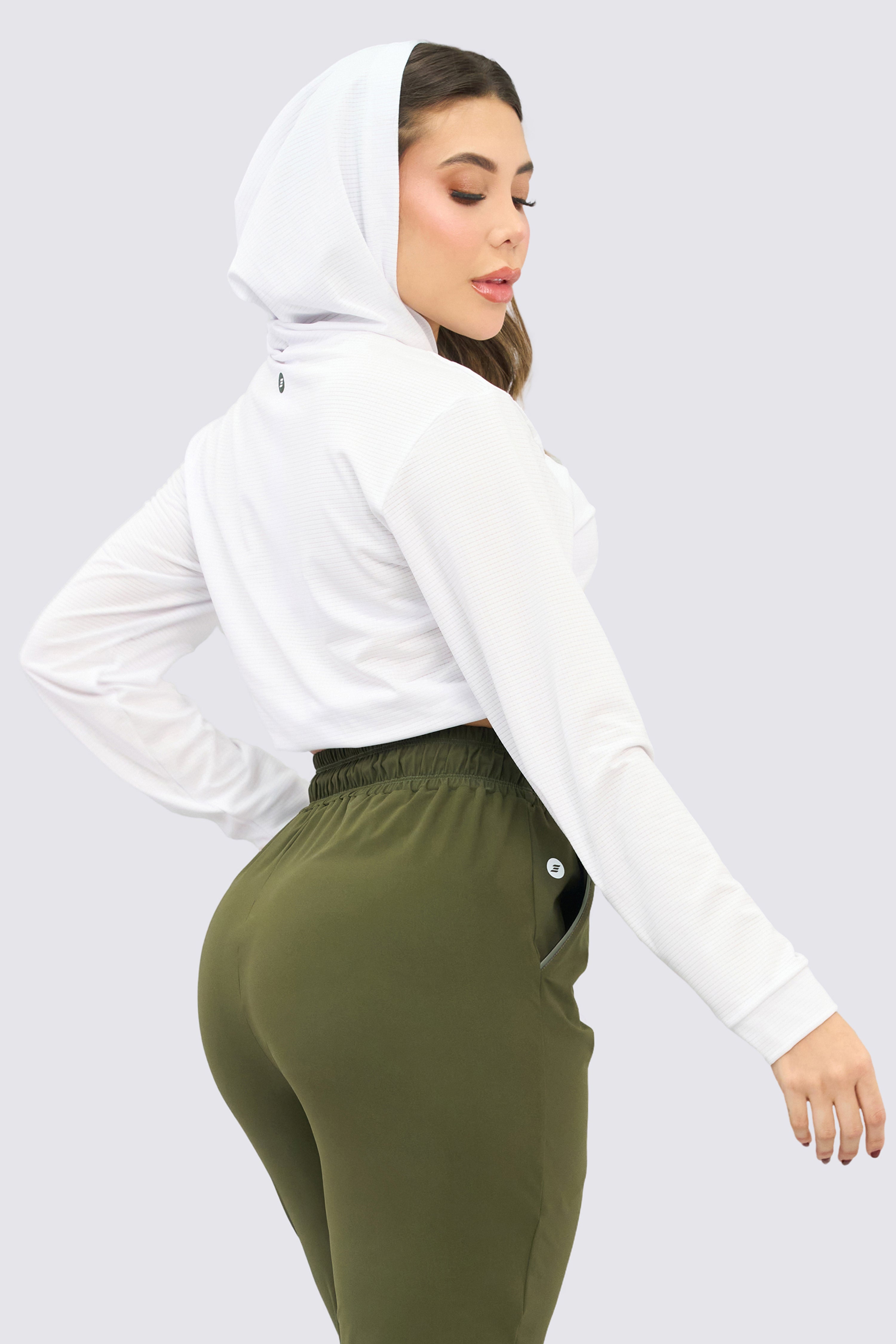 CGW Women’s White Sports Hoodie – Cropped Lightweight Design